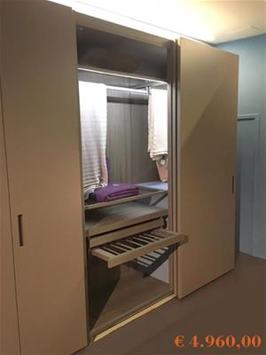Porro现代设计意大利家具秋季促销 柜子 步入式衣柜 收纳系统 modern 烤漆 storage